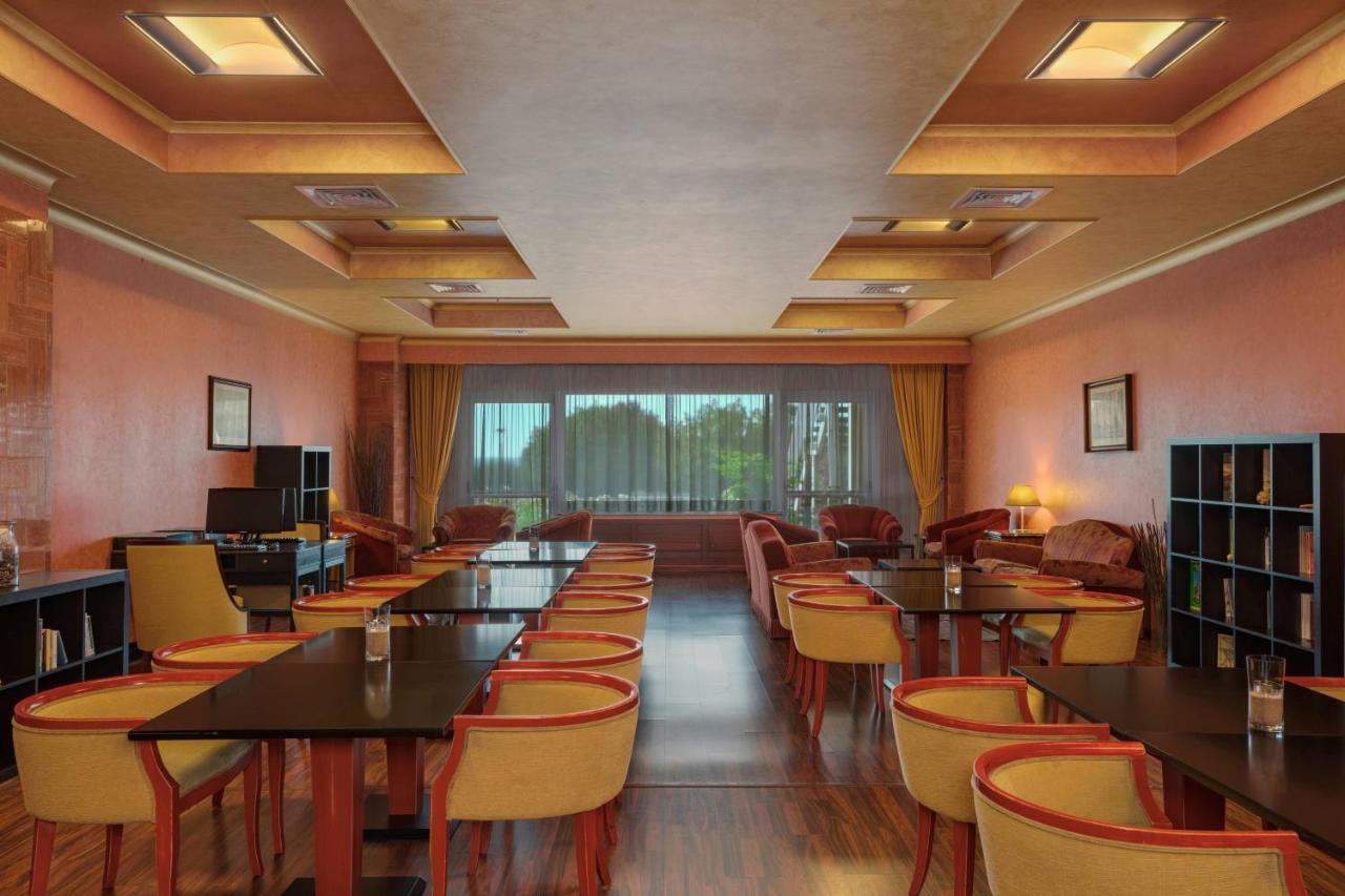 Rome Marriott Park Hotel Esterno foto