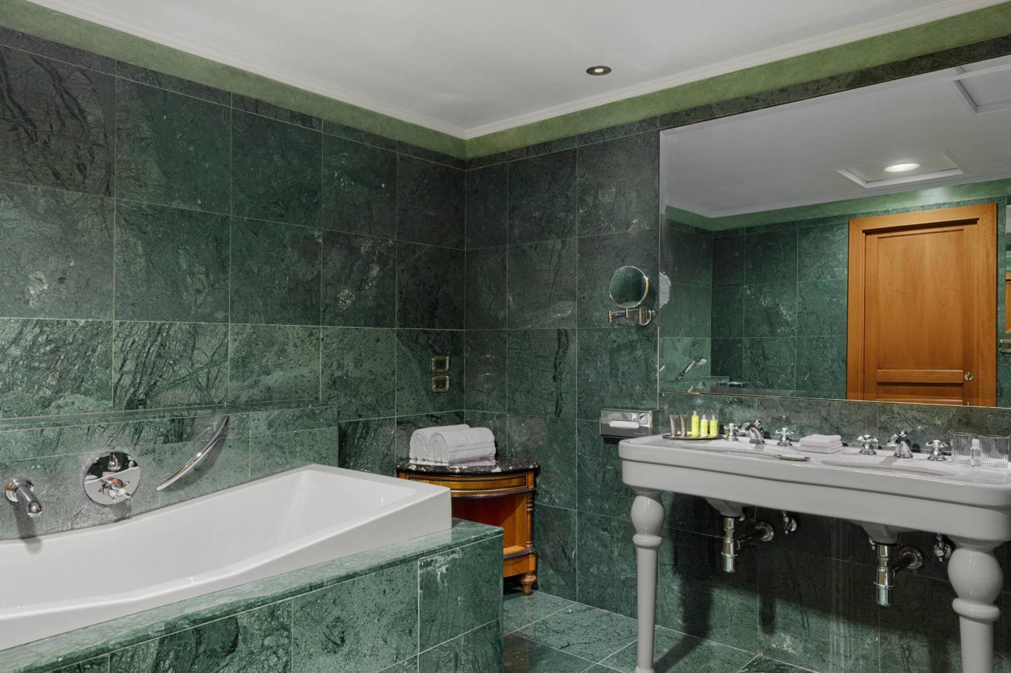 Rome Marriott Park Hotel Esterno foto
